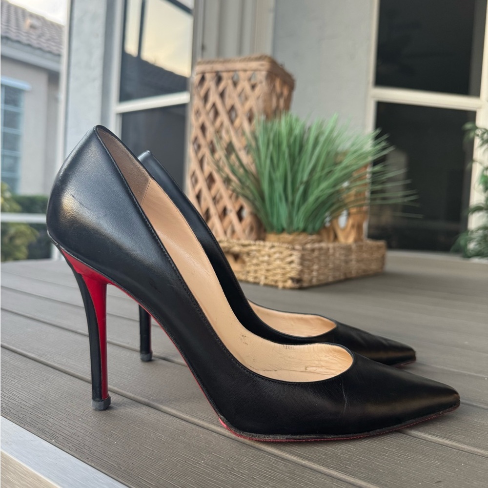 Christian Louboutin Apostrophy Black leather pump 39.5size 100mm